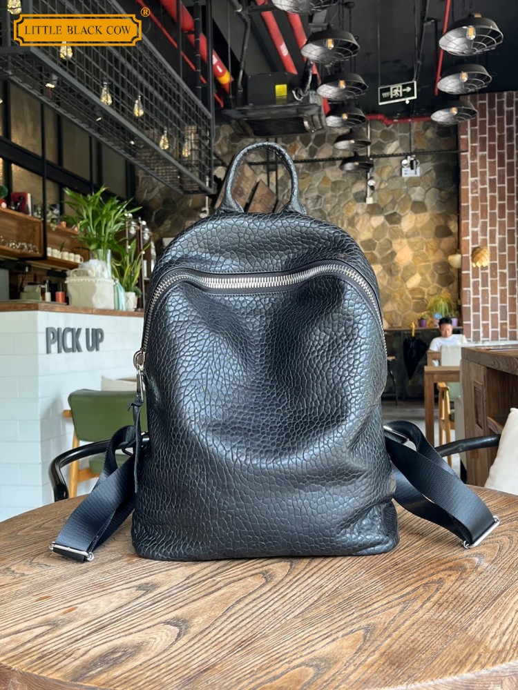 Leatherwork Bag - حقيبة ظهر كاجوال من جلد الغنم