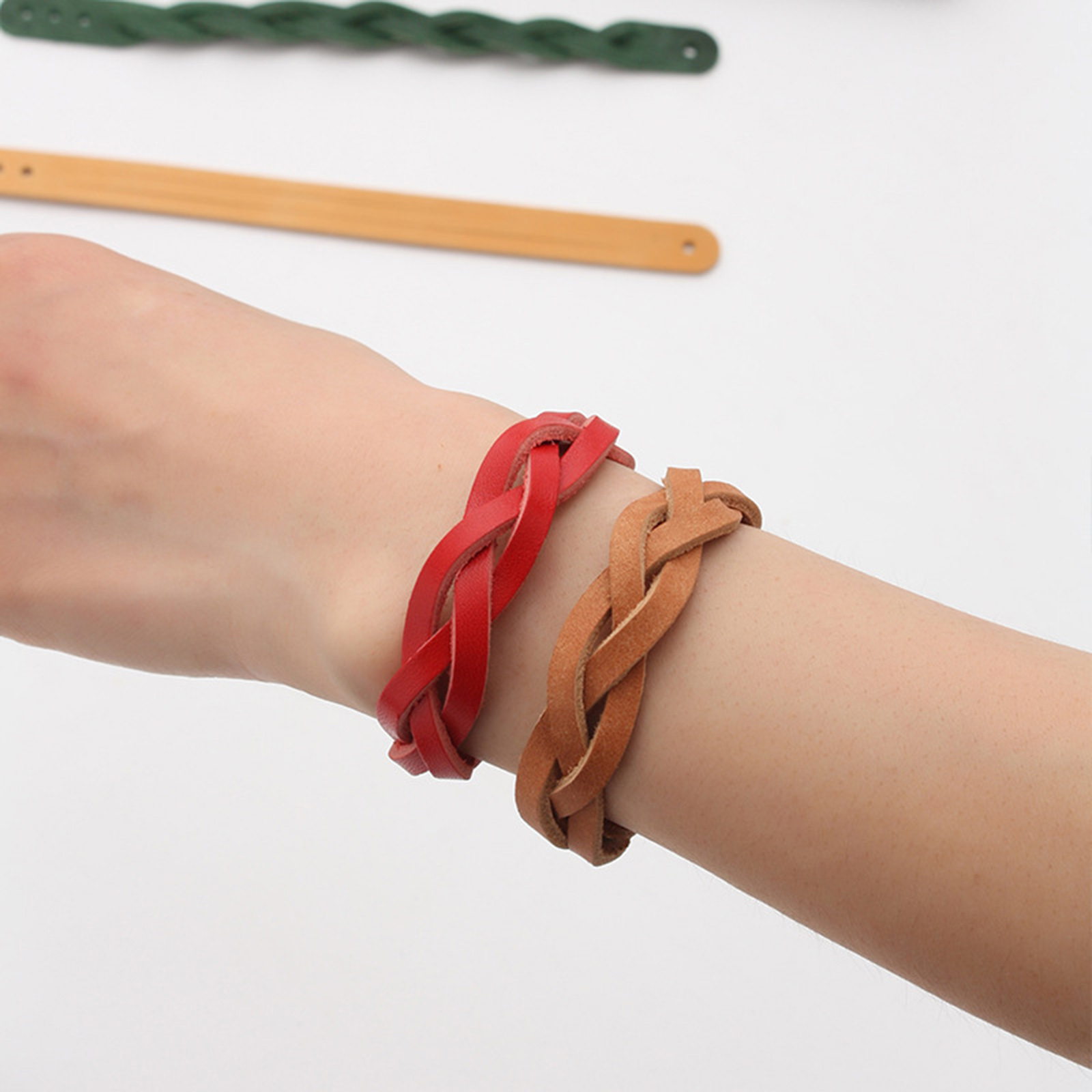 قوالب قطع للأعمال الجلدية، أدا - مراجعة Leatherwork Templates وسعره